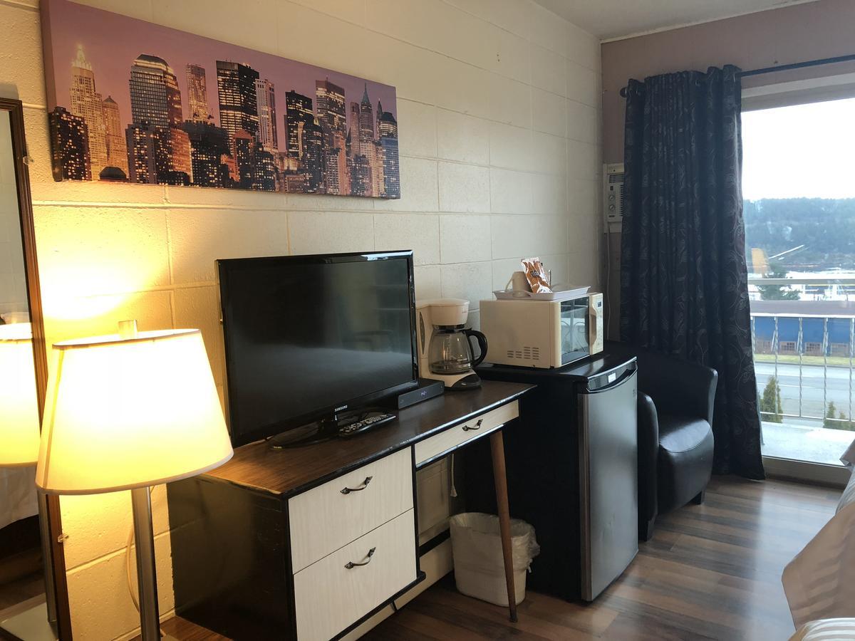 ليديسميث Holiday House Motel المظهر الخارجي الصورة