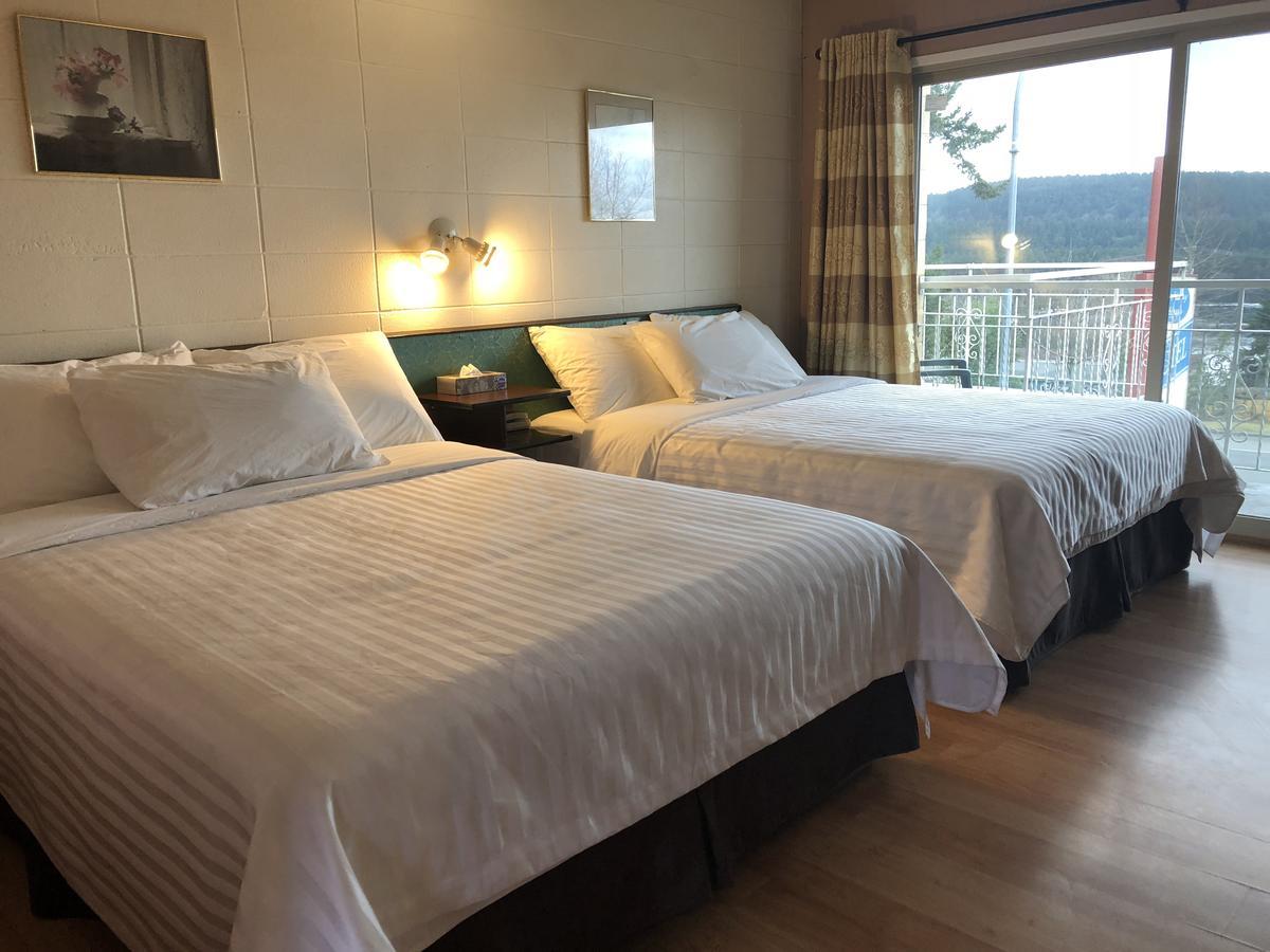 ليديسميث Holiday House Motel المظهر الخارجي الصورة