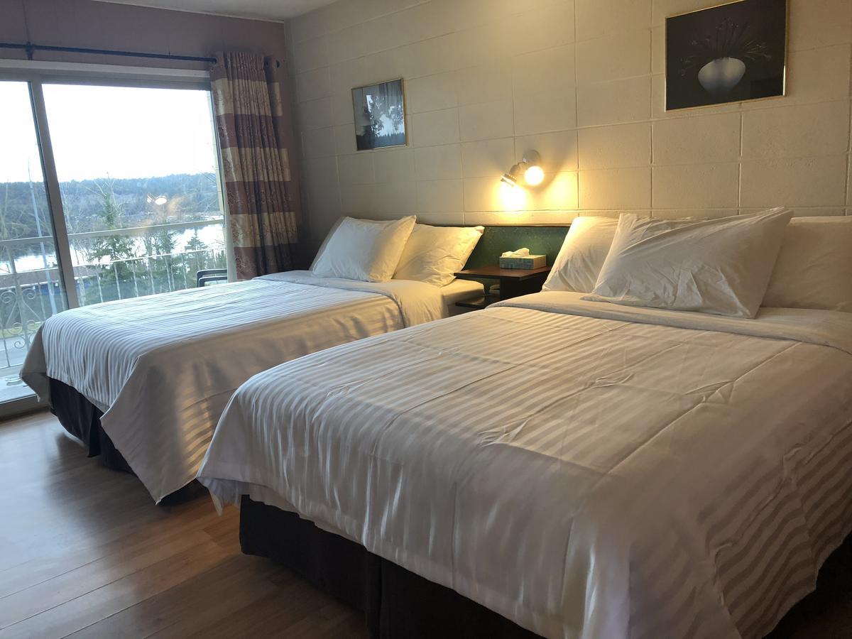 ليديسميث Holiday House Motel المظهر الخارجي الصورة